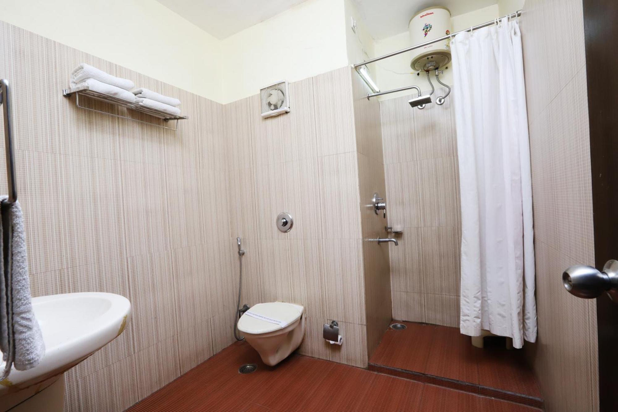 Rourkela Hotel Radhika Regency מראה חיצוני תמונה