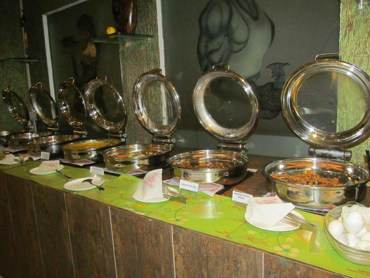 Rourkela Hotel Radhika Regency מראה חיצוני תמונה