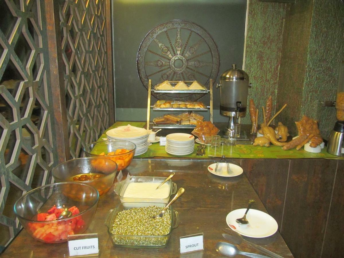 Rourkela Hotel Radhika Regency מראה חיצוני תמונה